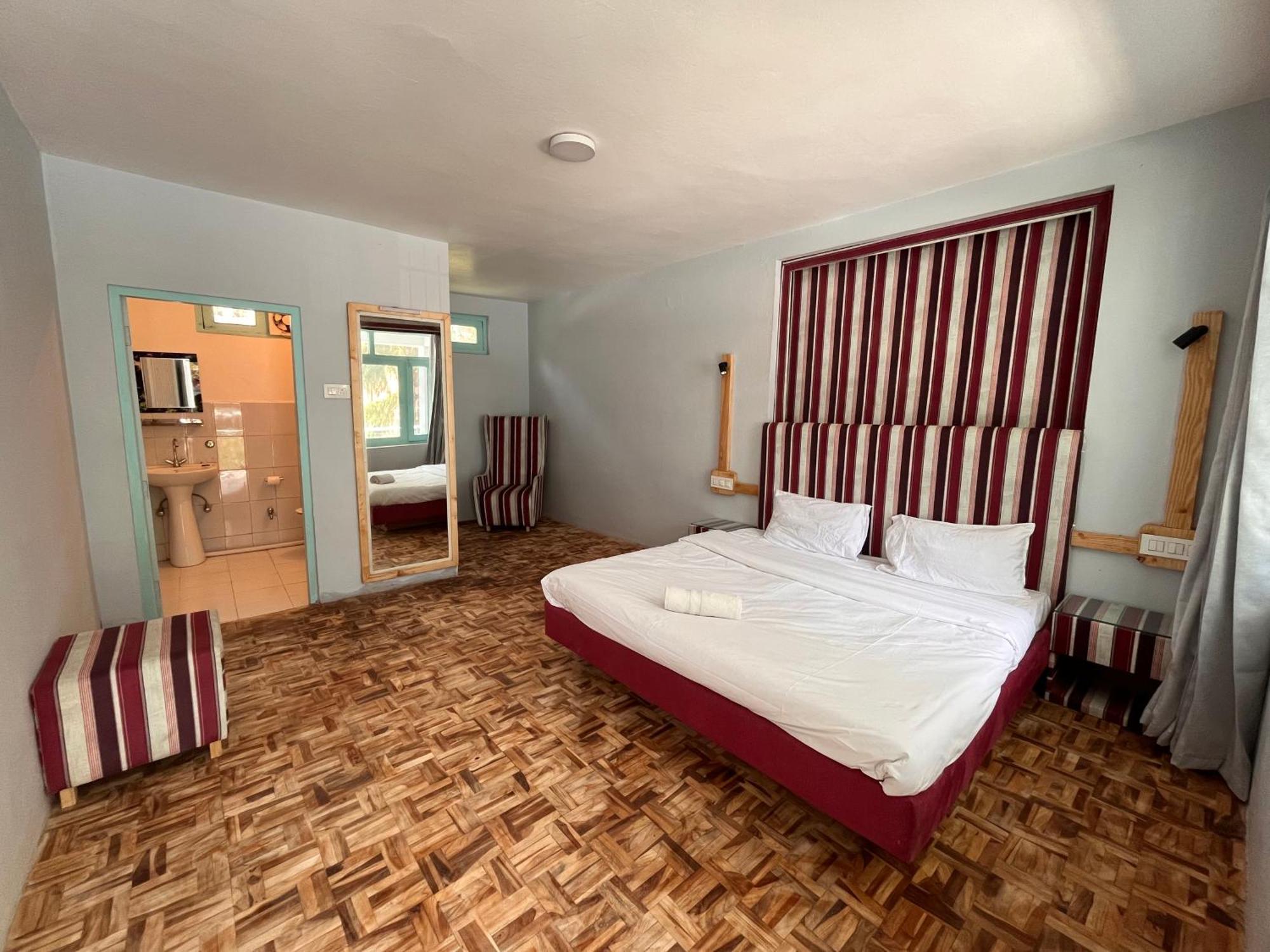 Hotel English Rose, #Personal Parking, #Petfriendly, #Garden, #Bonfire Under The Stars 马拉里 外观 照片