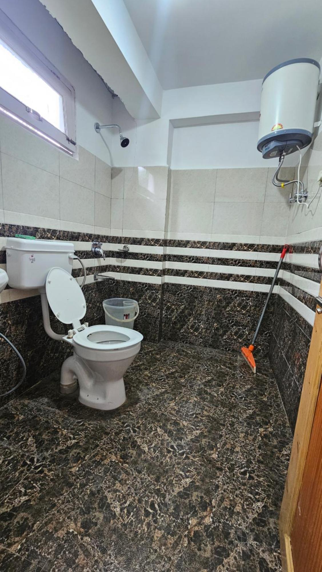 Hotel English Rose, #Personal Parking, #Petfriendly, #Garden, #Bonfire Under The Stars 马拉里 外观 照片