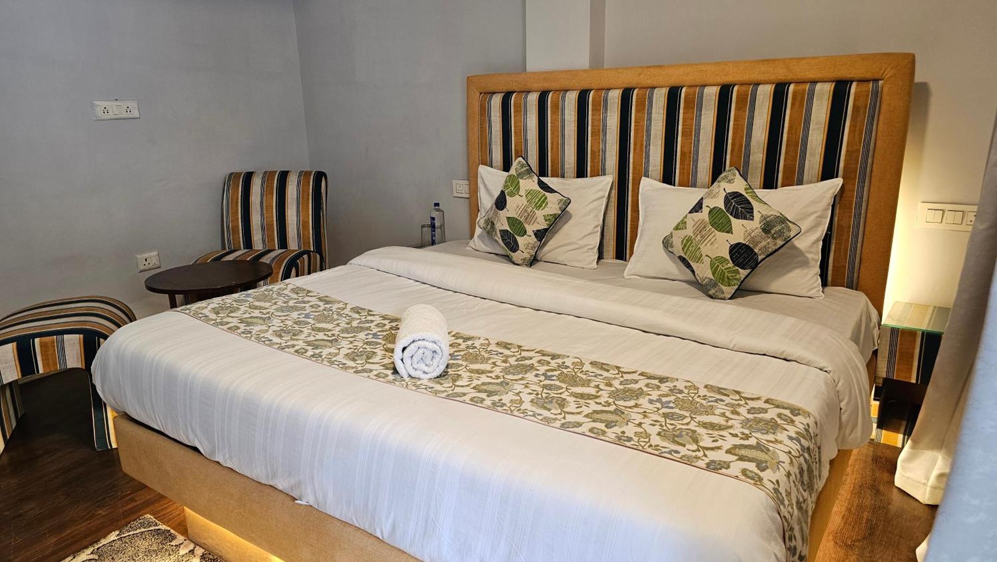 Hotel English Rose, #Personal Parking, #Petfriendly, #Garden, #Bonfire Under The Stars 马拉里 外观 照片