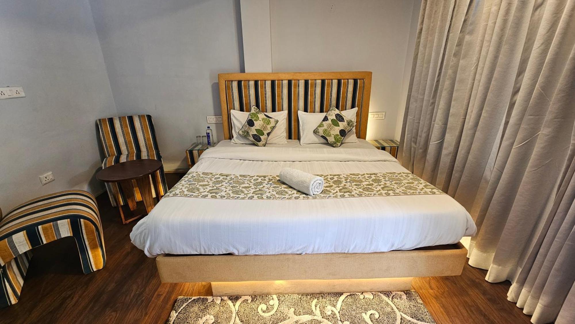 Hotel English Rose, #Personal Parking, #Petfriendly, #Garden, #Bonfire Under The Stars 马拉里 外观 照片