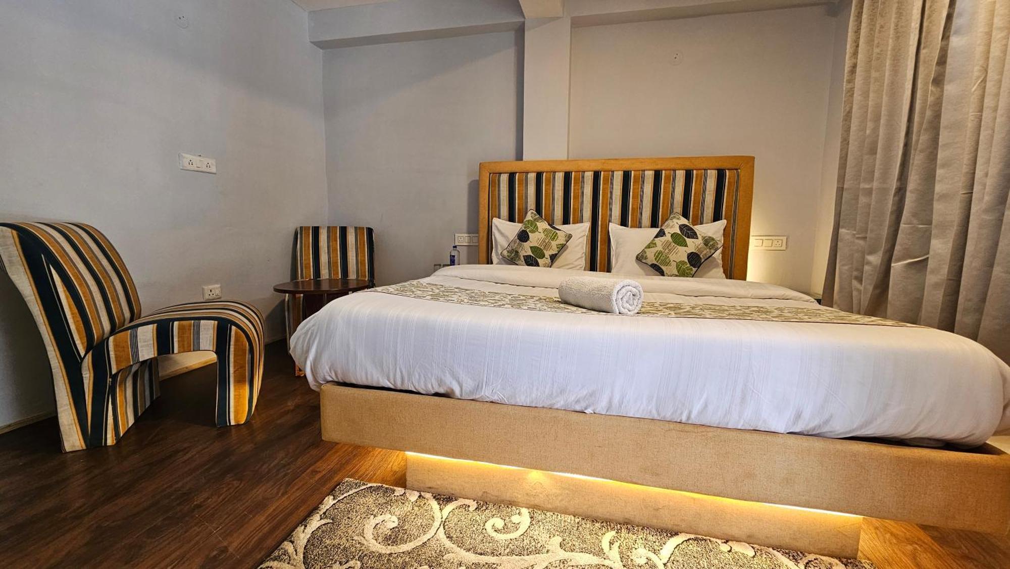 Hotel English Rose, #Personal Parking, #Petfriendly, #Garden, #Bonfire Under The Stars 马拉里 外观 照片